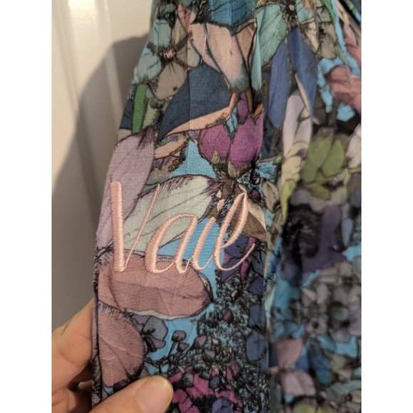 New Snowskins Floral Button-Up Long Sleeve Shirt With "Vail" On Sleeve-702 - Picture 4 of 16